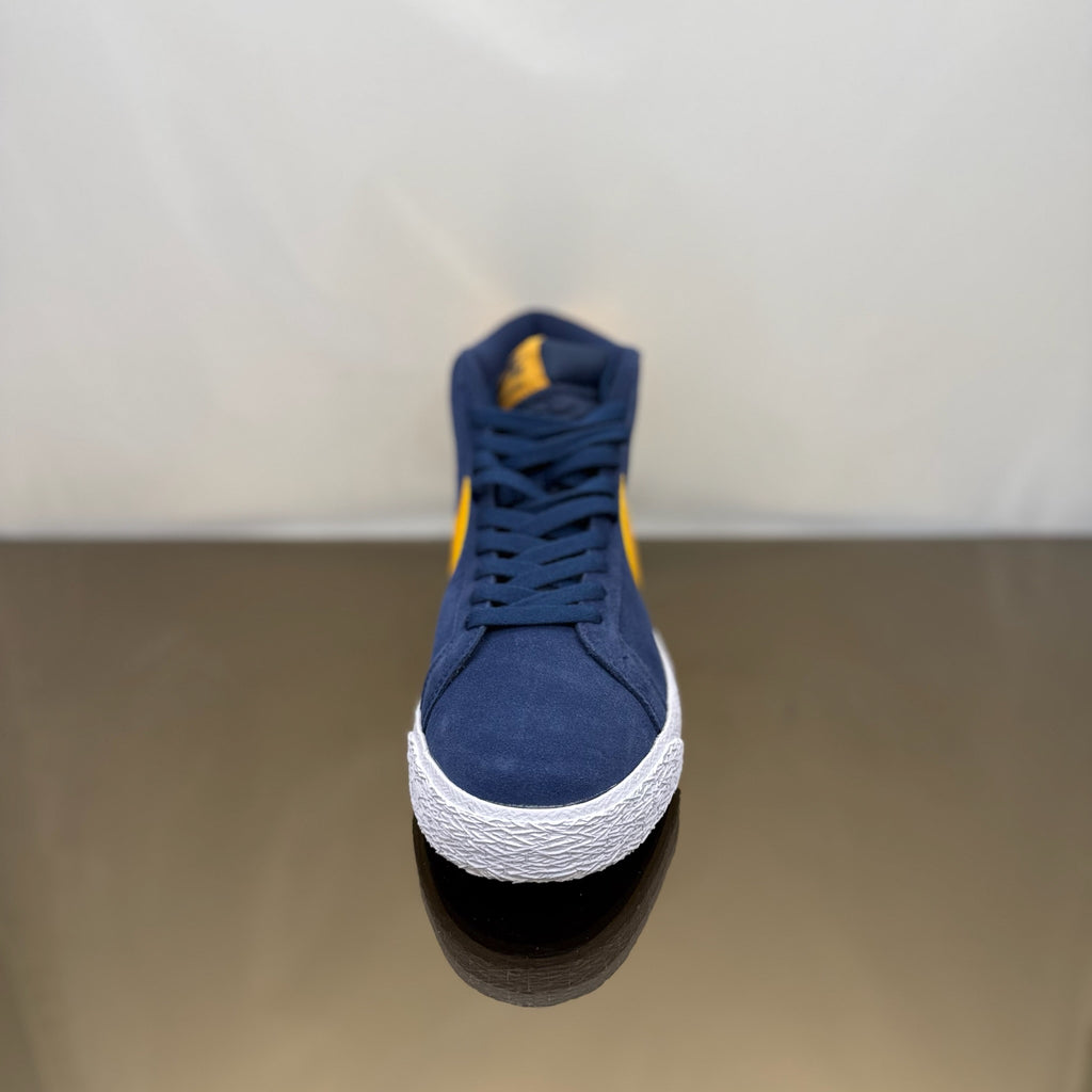 Nike SB Zoom Blazer Mid Michigan