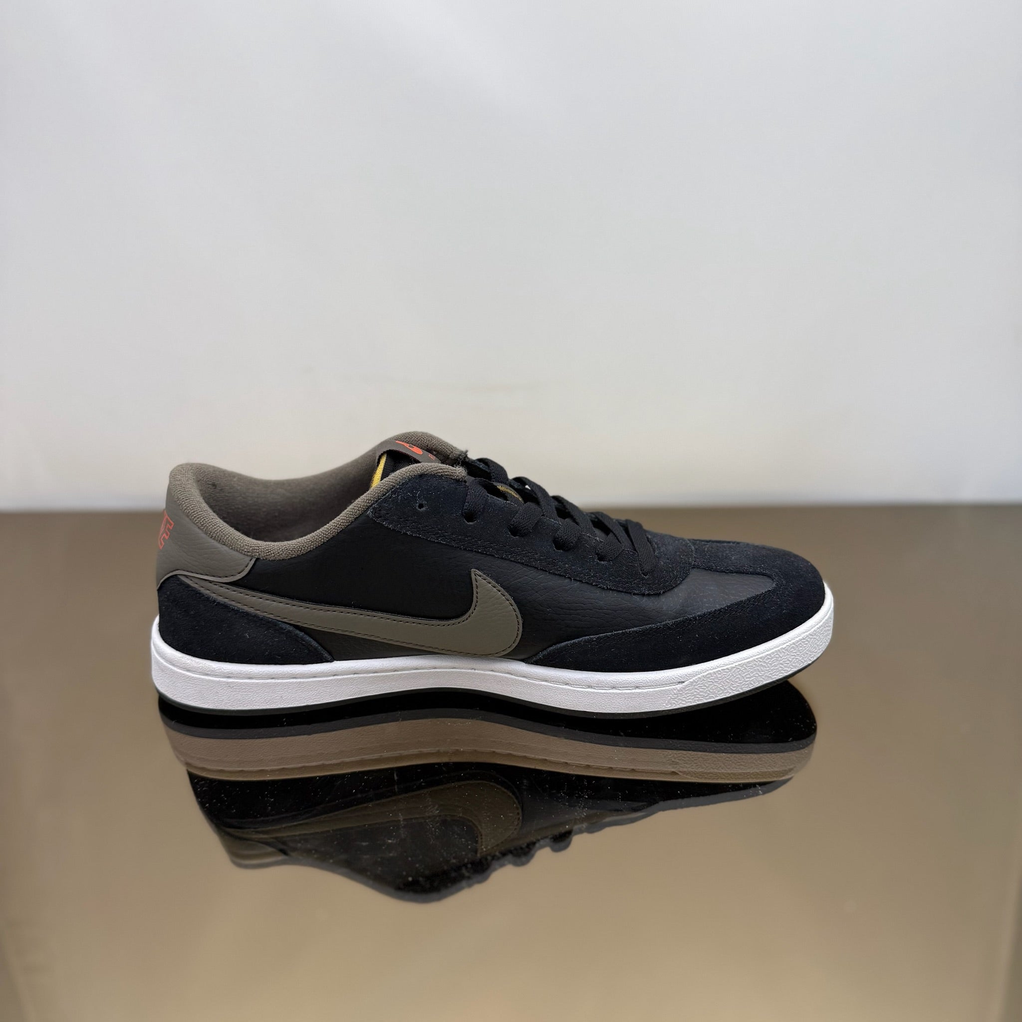 Nike Sb Fc Classic