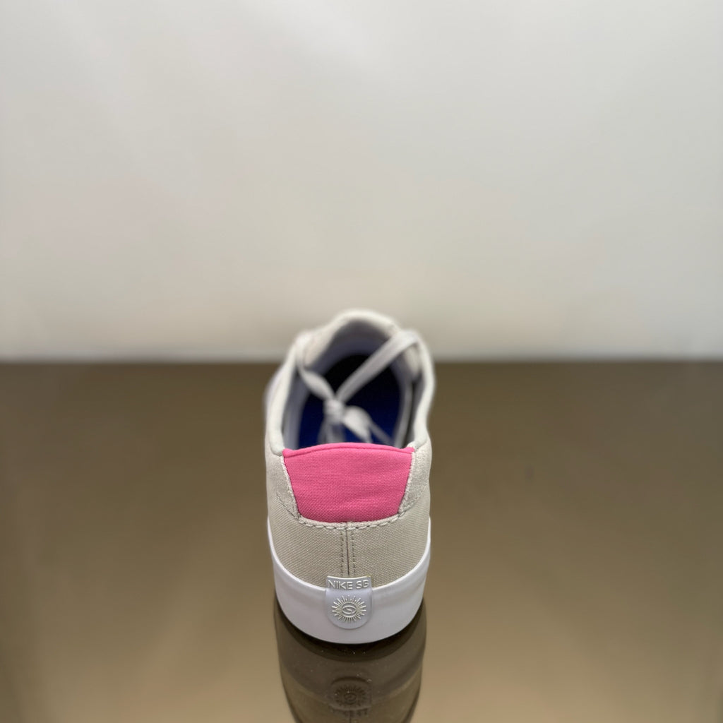 Nike SB Shane Summit Weiß Rosa Blast Racer Blau